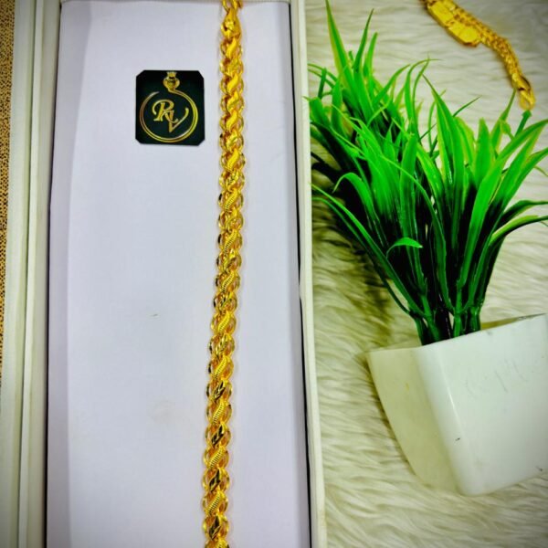Twisted Elegance 1 Gram Gold-Plated Lucky